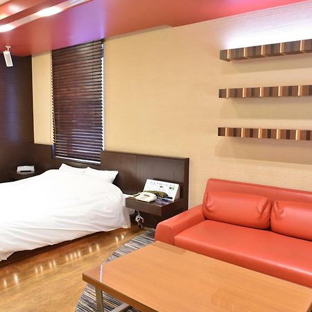 C-Hotel Affetto (Adults Only) سابورو المظهر الخارجي الصورة