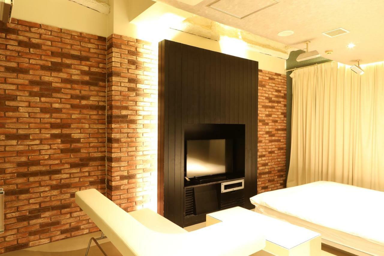 C-Hotel Affetto (Adults Only) سابورو المظهر الخارجي الصورة